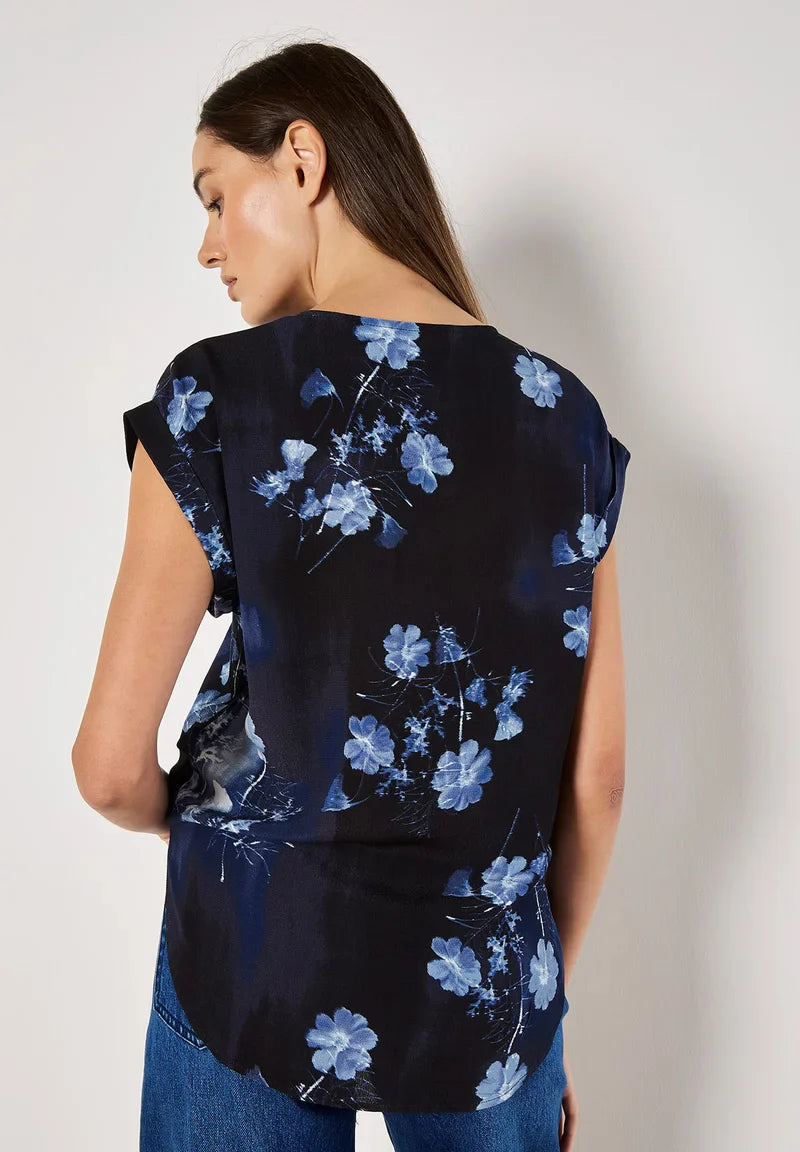 T-skjorte med blomstermønster